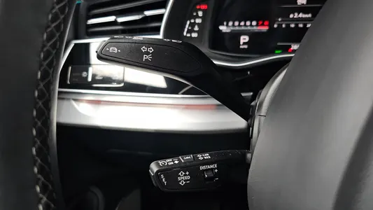 Audi Q8 (4M) 55 TFSI 2025 14