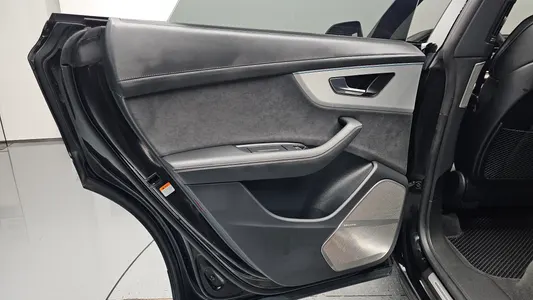 Audi Q8 (4M) 55 TFSI 2025 25