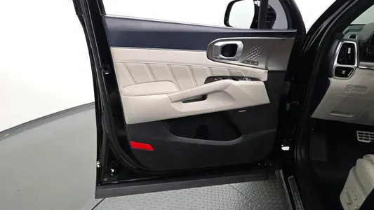Kia 4 HEV 1.6 2WD 2022 24