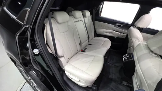 Kia 4 HEV 1.6 2WD 2022 26
