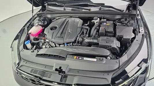 Kia K5 3 2.0 2024 6