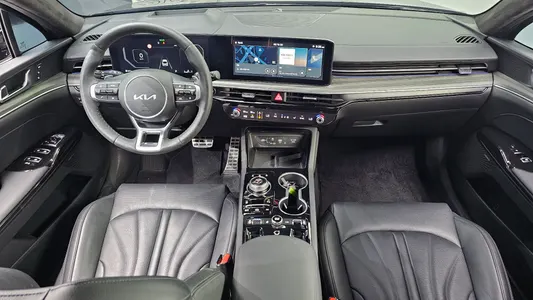 Kia K5 3 2.0 2024 7