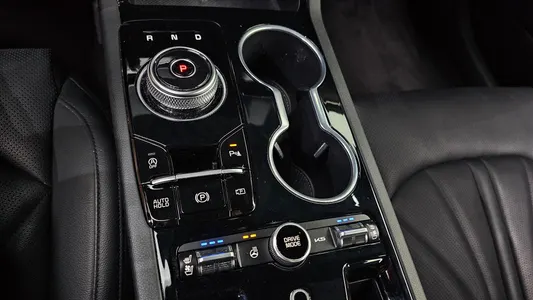 Kia K5 3 2.0 2024 9