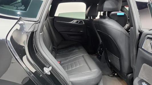 BMW i4 eDrive40 M 2023 11