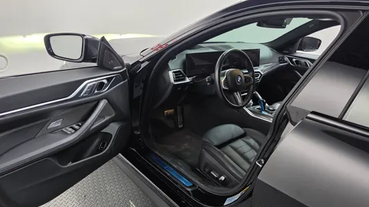BMW i4 eDrive40 M 2023 10