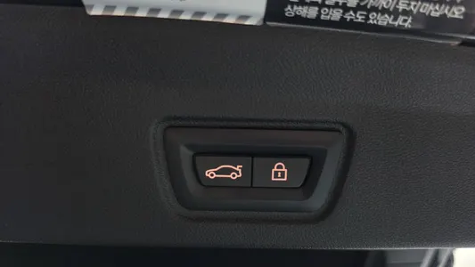 BMW i4 eDrive40 M 2023 17