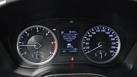 Hyundai TM 2.0 2WD 2019 8
