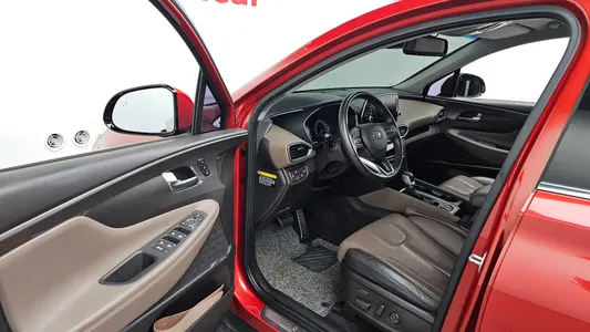 Hyundai TM 2.0 2WD 2019 10