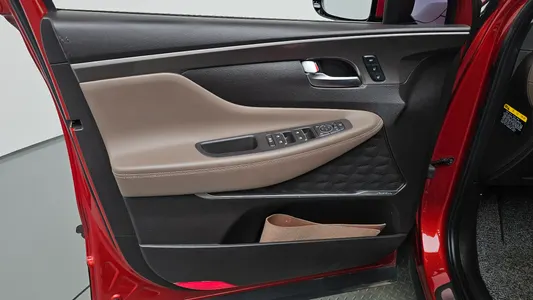 Hyundai TM 2.0 2WD 2019 24
