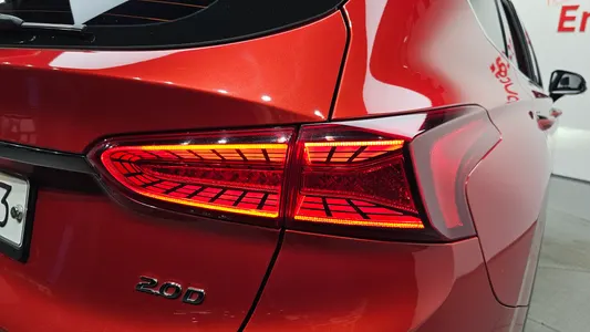 Hyundai TM 2.0 2WD 2019 23