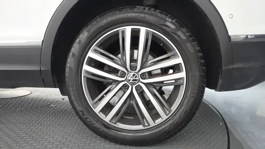 Volkswagen 2 2.0 TDI 4 2023 21