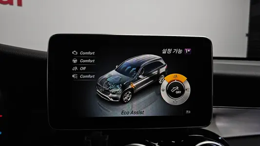 Mercedes-Benz GLC-Class X253 GLC350e 4MATIC 2018 32