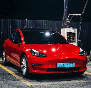 Tesla 3 AWD 2022