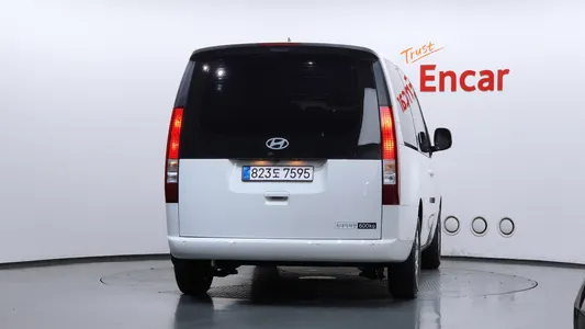 Hyundai 스타리아 HEV 1.6T 5 2026 4
