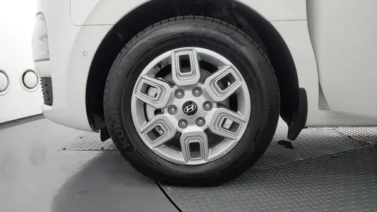 Hyundai 스타리아 HEV 1.6T 5 2026 5
