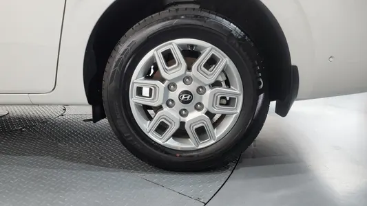 Hyundai 스타리아 HEV 1.6T 5 2026 21