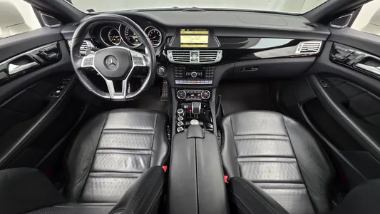 Mercedes-Benz CLS-Class W218 CLS63 AMG 2011 7