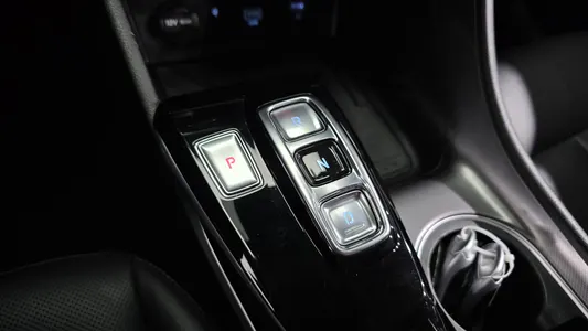 Hyundai (DN8) 2022 9