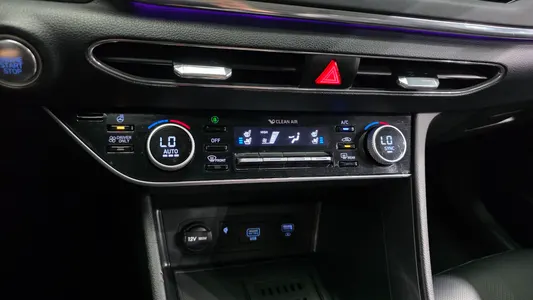 Hyundai (DN8) 2022 17