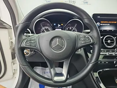 Mercedes-Benz C-Class W205 C220 2014 9