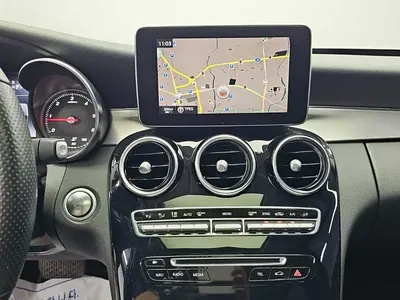 Mercedes-Benz C-Class W205 C220 2014 10