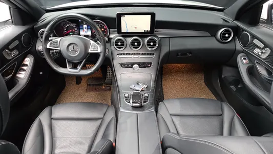 Mercedes-Benz C-Class W205 C200 4MATIC AMG Line 2018 7