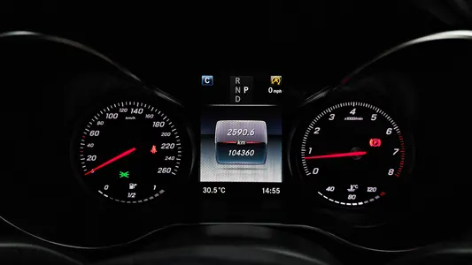 Mercedes-Benz C-Class W205 C200 4MATIC AMG Line 2018 8