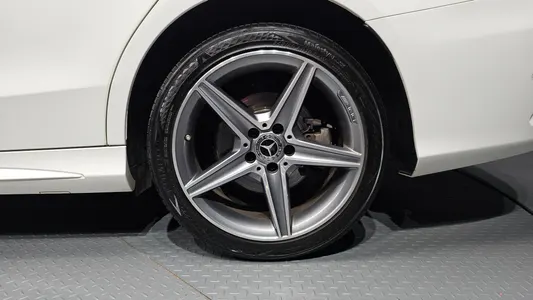 Mercedes-Benz C-Class W205 C200 4MATIC AMG Line 2018 21