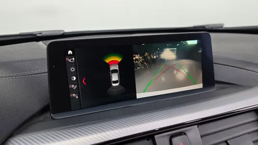BMW 3 Series (F30) 330i M 2018 14