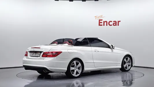 Mercedes-Benz E-Class W212 E350 2011