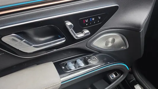 Mercedes-Benz EQS V297 EQS350 2022 18