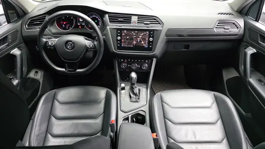 Volkswagen 2 2.0 TDI 2020 7