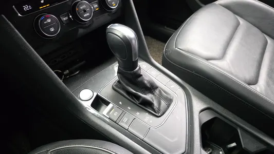 Volkswagen 2 2.0 TDI 2020 9