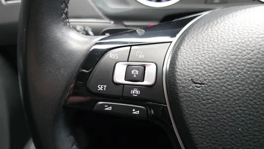Volkswagen 2 2.0 TDI 2020 19