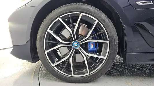 BMW 5 Series (G30) 530e M 2023 5