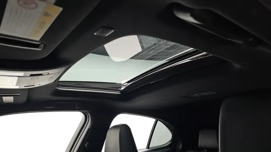 Lexus UX250h 2.0 2WD 2019 32