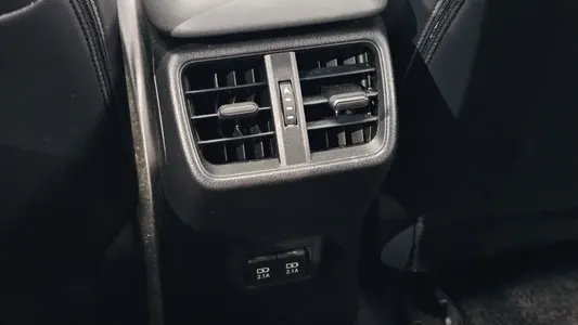 Lexus UX250h 2.0 2WD 2019 31