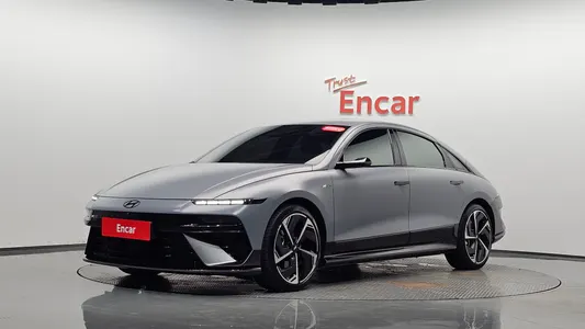 Hyundai 6 AWD 2025