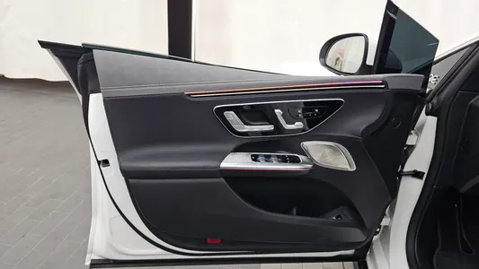 Mercedes-Benz EQE V295 EQE350 4MATIC 2023 24
