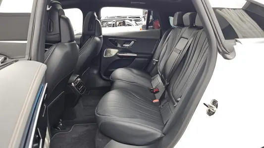 Mercedes-Benz EQE V295 EQE350 4MATIC 2023 26