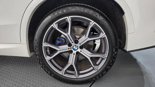 BMW X5 (G05) xDrive 40i M 2024 21