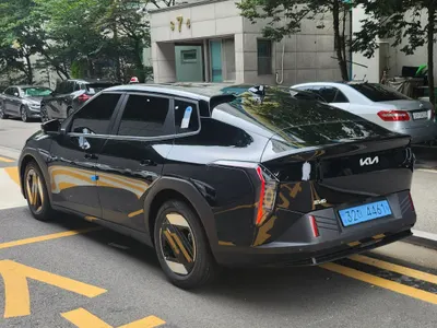Kia EV4 2WD 2026 5