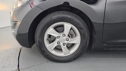 Hyundai MD LPI M16 2012 5