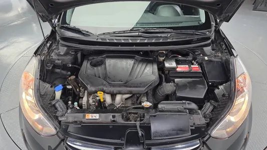 Hyundai MD LPI M16 2012 6