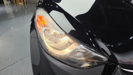 Hyundai MD LPI M16 2012 22