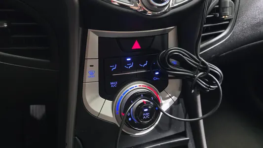 Hyundai MD LPI M16 2012 30