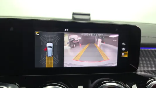 Mercedes-Benz EQB X243 EQB300 4MATIC 2023 16