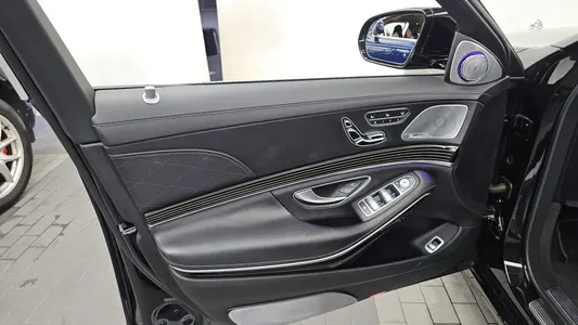 Mercedes-Benz S-Class W222 S560 4MATIC 2018 24