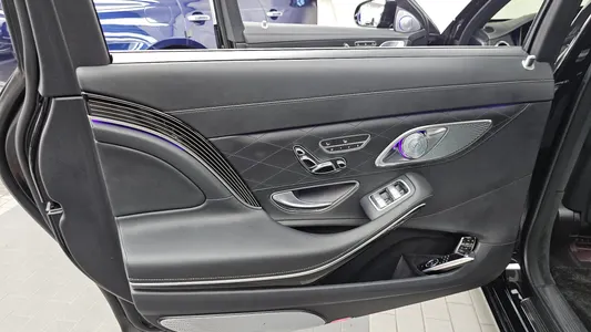 Mercedes-Benz S-Class W222 S560 4MATIC 2018 25