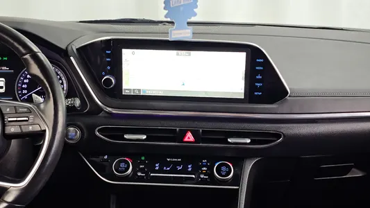 Hyundai (DN8) 2.0 2022 16